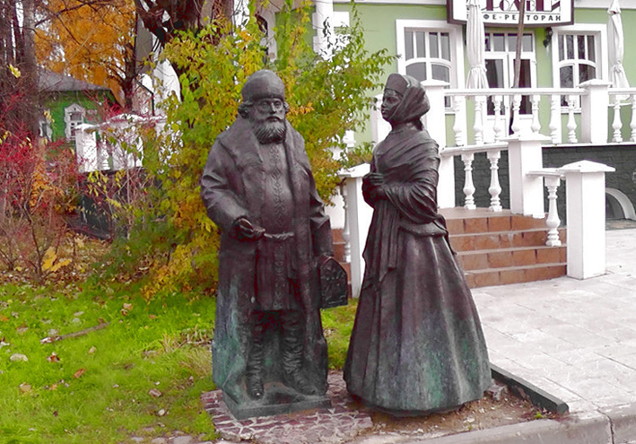 Скульптуры на ул. Кропоткинской