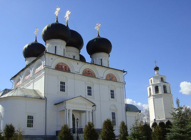 Свято-Успенский Трифонов мужской монастырь