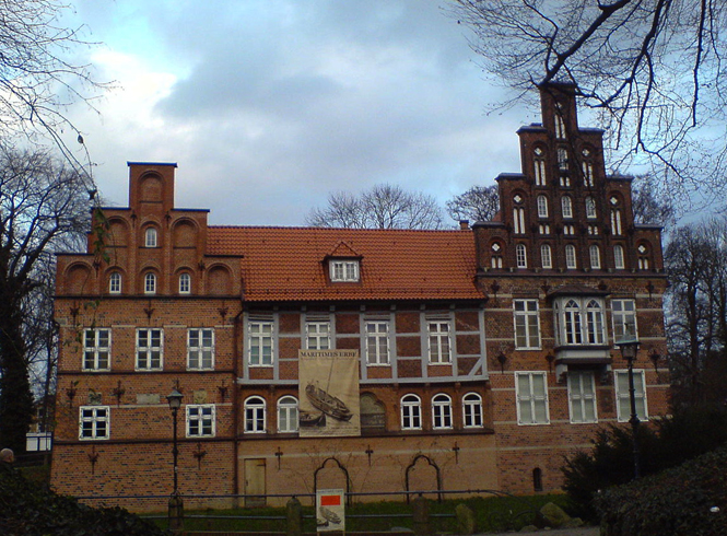 Замок Бергедорф