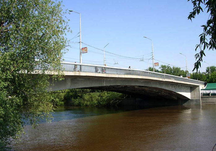 Юбилейный мост
