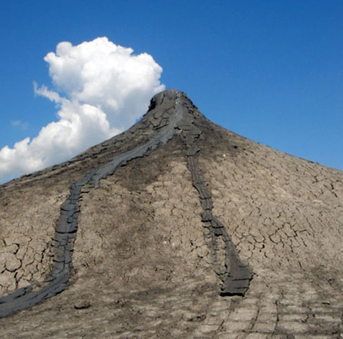 Грязевой вулкан
