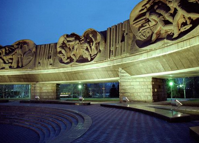 Мемориальный музей боевой и трудовой славы кузнецких металлургов