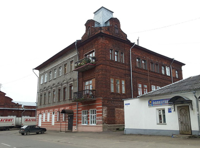 Дом Тихомирова