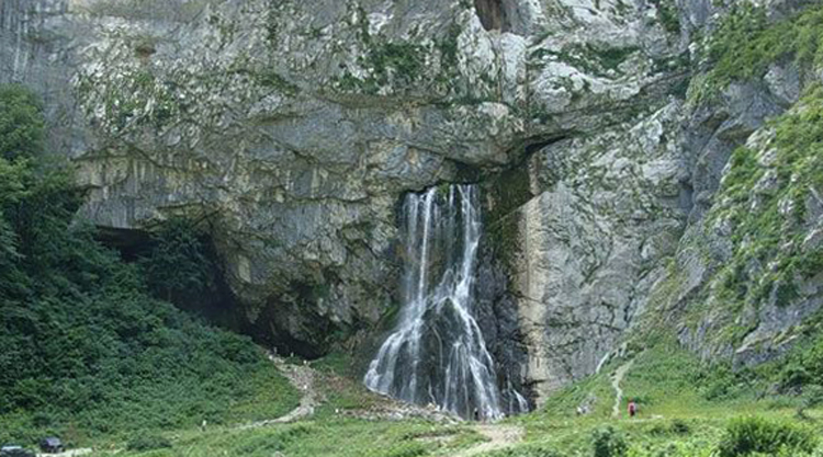 Жоэкварский водопад
