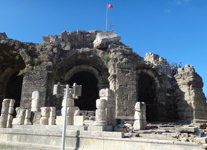 Храм Диониса