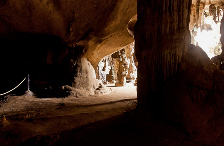 Пещеры Кхао-Кханап-Нам