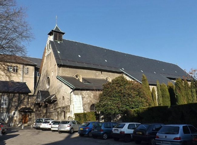 Церковь Сан-Пьер-де-Леманк