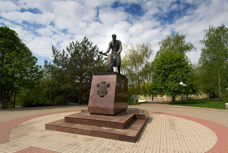 Памятник Д.С. Бокареву