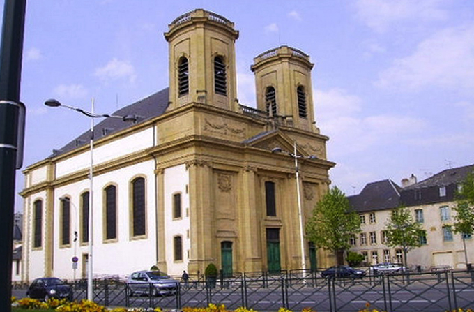 Церковь Сен-Максим