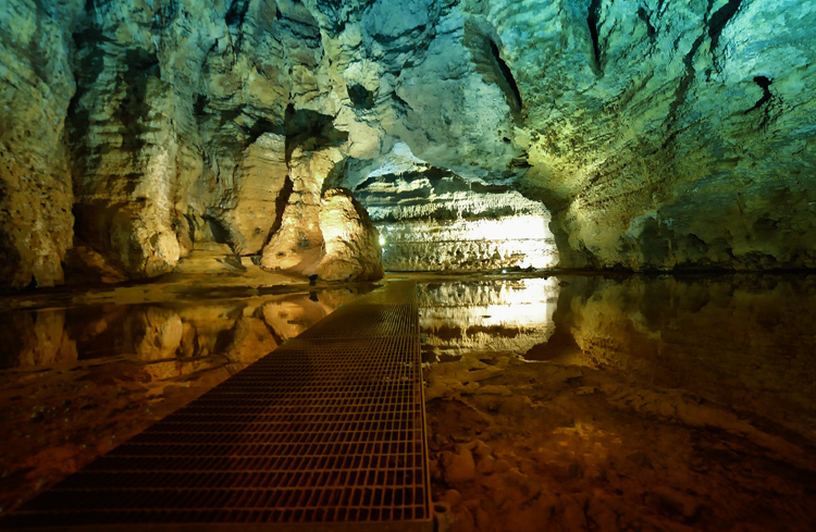 Пещера Су Мармури