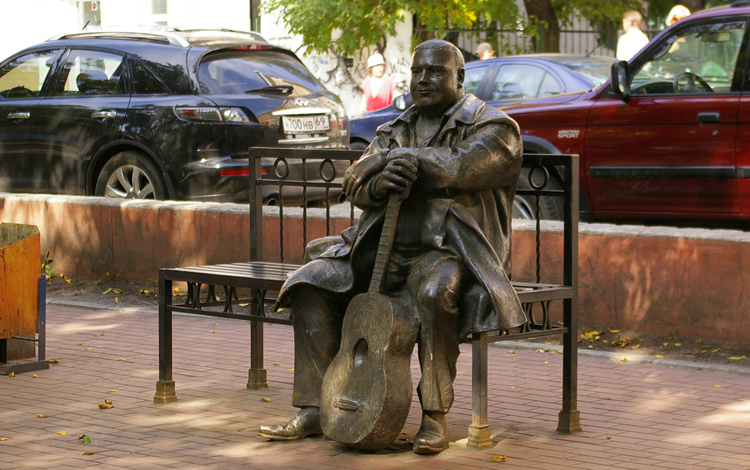 Памятник Михаилу Кругу