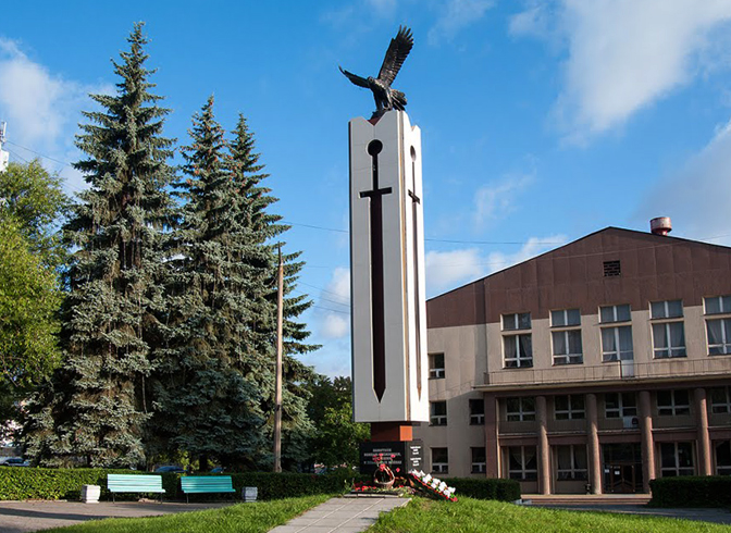 Памятник жителям Снежинска, которые погибли в локальных конфликтах