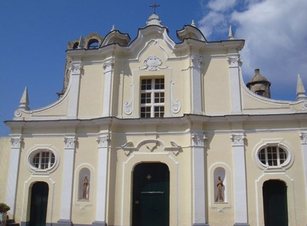 Церковь Сан-Микеле