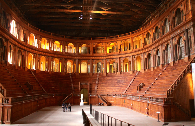 Театр Фарнезе