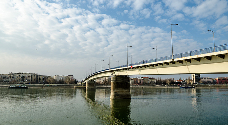 Варадинский мост