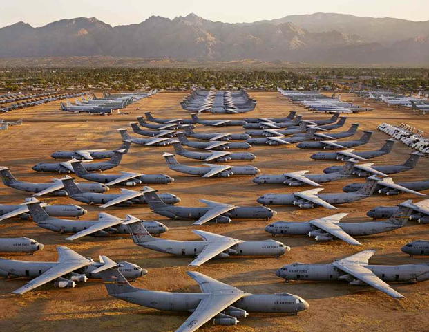 Кладбище самолетов