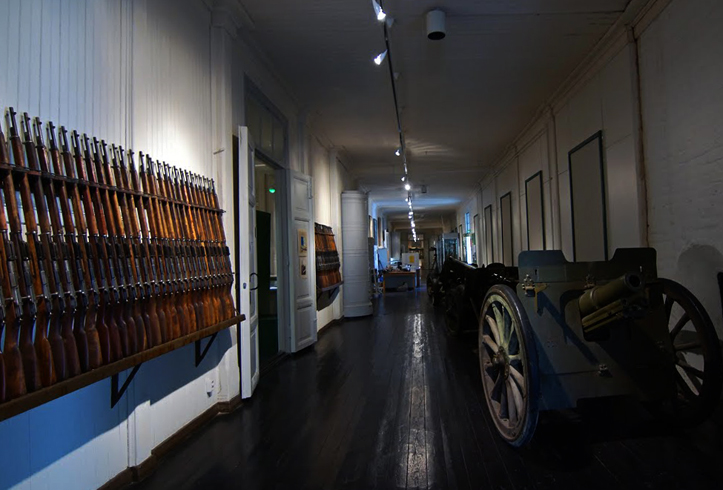 Внутри музея пехоты