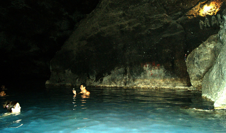 Подземная лечебница в Бахарденской пещере