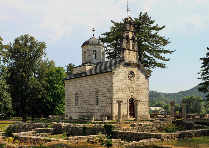 Церковь Влашка