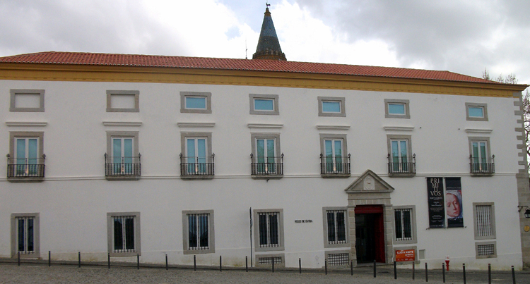 Городской музей Эворы в Архиепископском дворце