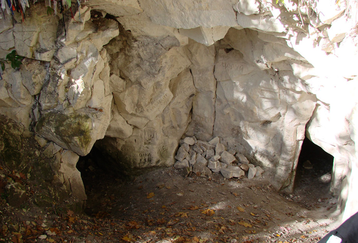 Пещера монаха у Хвалынских гор