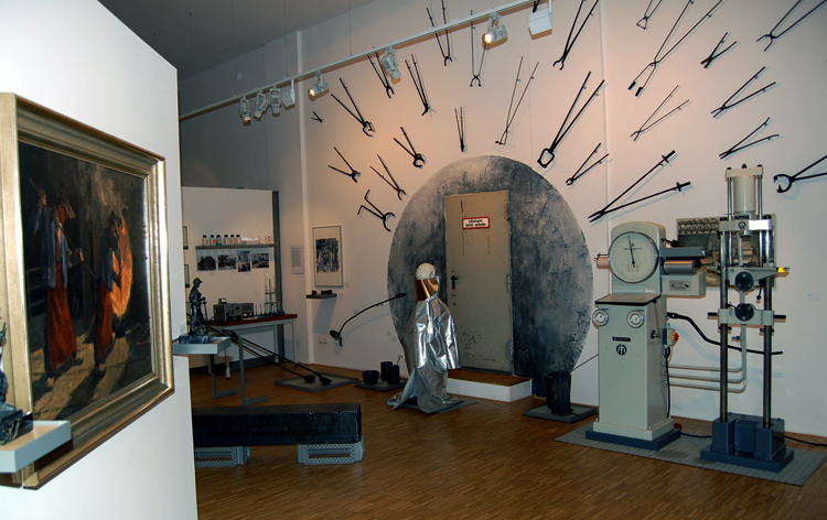 Внутри музея «Стали»