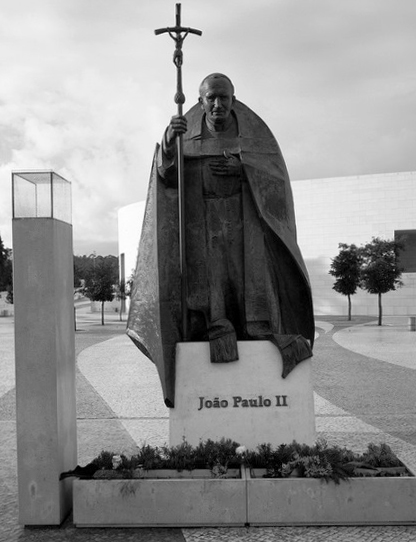 Статуя Иоанна Павла II